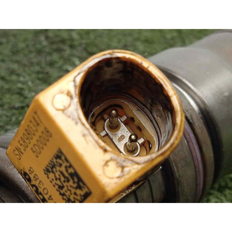 Recambio de inyector para vehiculos fuera decreto ley caravana / remolque caravana referencia OEM IAM 20440388-58980347  