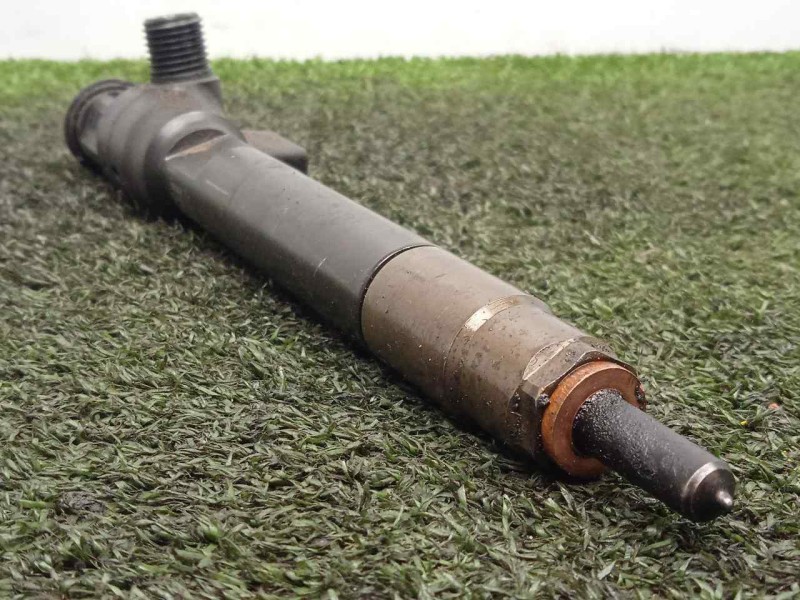 Recambio de inyector para peugeot boxer furgón 2.0 blue-hdi fap cat referencia OEM IAM 228630716  