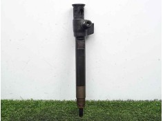 Recambio de inyector para peugeot boxer furgón 2.0 blue-hdi fap cat referencia OEM IAM 228630716  