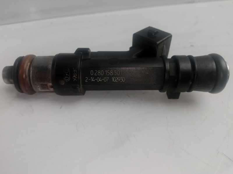 Recambio de inyector para opel corsa d 1.4 16v referencia OEM IAM 0280158501  