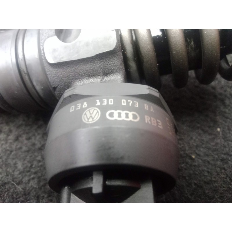 Recambio de inyector para volkswagen passat variant (3b6) 1.9 tdi referencia OEM IAM 038130073BA-0414720216  