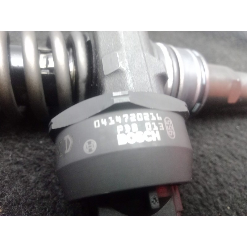 Recambio de inyector para volkswagen passat variant (3b6) 1.9 tdi referencia OEM IAM 038130073BA-0414720216  