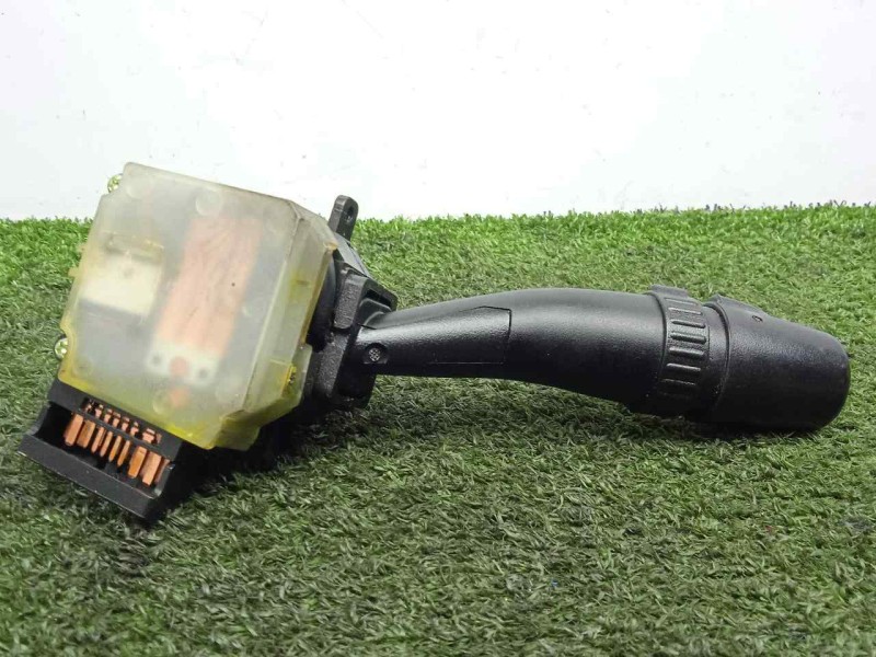 Recambio de mando luces para kia sorento 2.5 crdi referencia OEM IAM 934103E020  