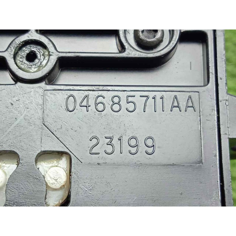 Recambio de mando luces para chrysler voyager (rg) 2.4 cat referencia OEM IAM 04685711AA  