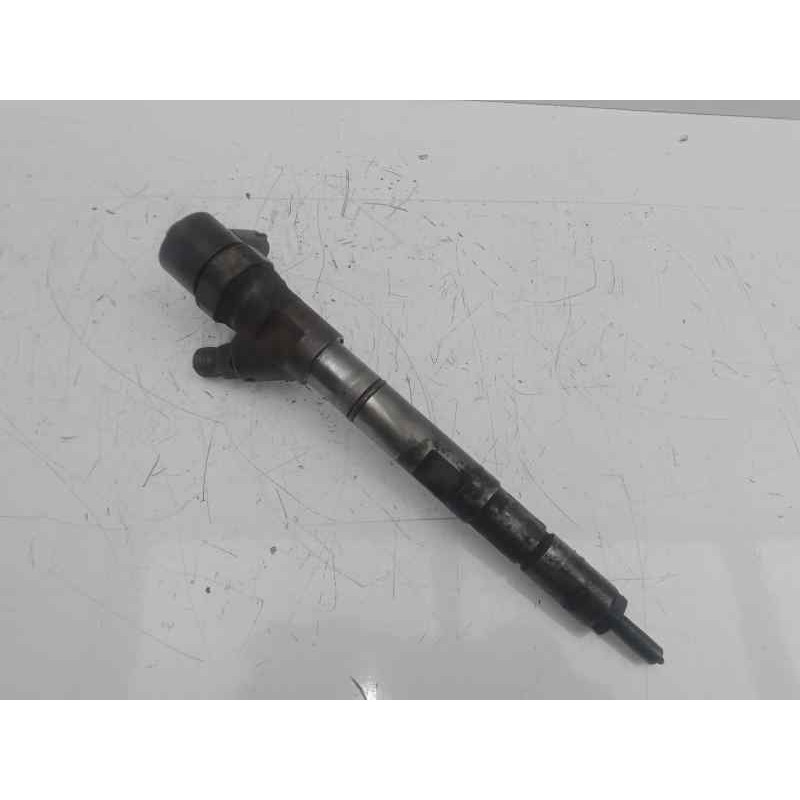 Recambio de inyector para kia sorento 2.5 crdi cat referencia OEM IAM 0445110186-338004A150 2.PINES 