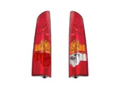 Recambio de piloto trasero izquierdo para renault kangoo (f/kc0) referencia OEM IAM 16806633 NUEVO 1 PUERTA