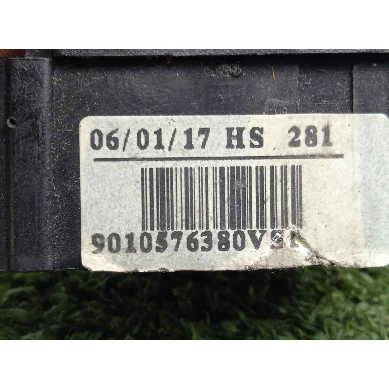 Recambio de mando luces para dacia sandero 1.5 dci diesel cat referencia OEM IAM 9010576380  