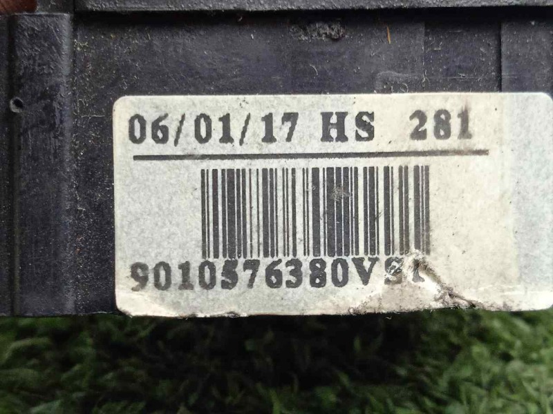 Recambio de mando luces para dacia sandero 1.5 dci diesel cat referencia OEM IAM 9010576380  