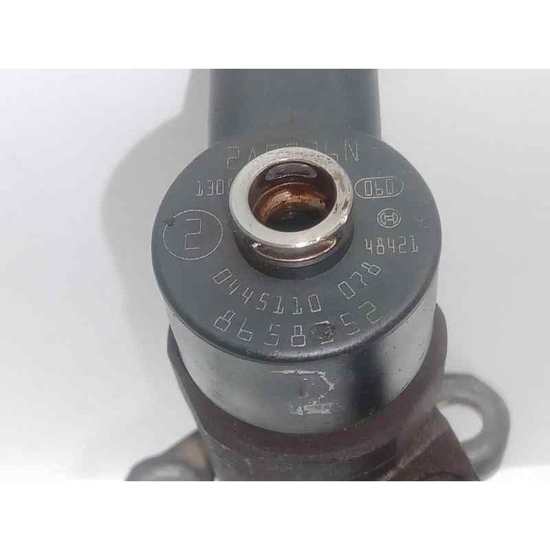 Recambio de inyector para volvo xc70 2.4 diesel cat referencia OEM IAM 0445110078-8658352 BOSCH 2.PINES