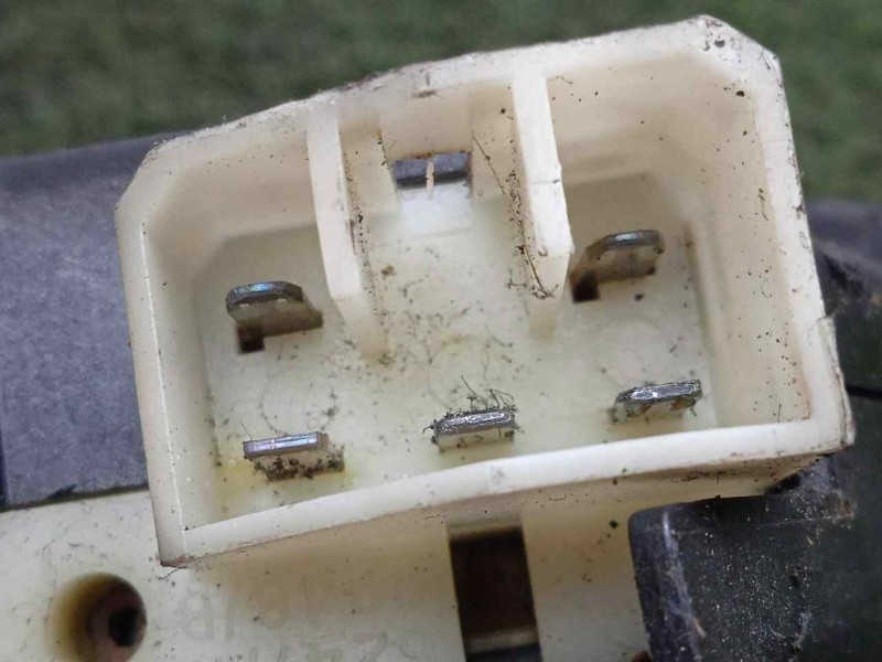 Recambio de mando luces para iveco supercargo (ml) 5.9 diesel referencia OEM IAM 93194121  