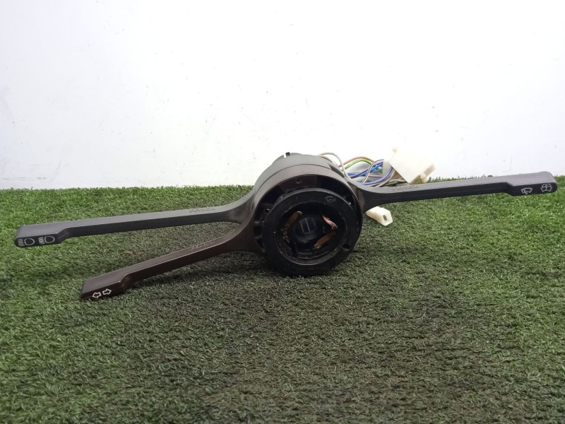 Recambio de mando luces para seat 131 1.4g referencia OEM IAM SINREFERENCIA  MANDO.DOBLE