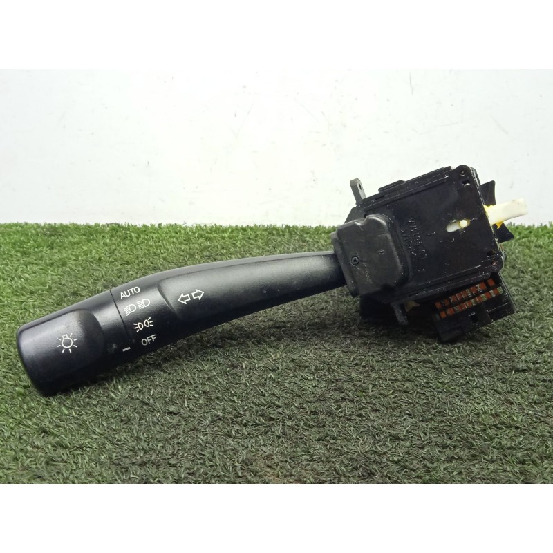 Recambio de mando luces para ssangyong rodius 2.7 turbodiesel cat referencia OEM IAM LD4813AA  