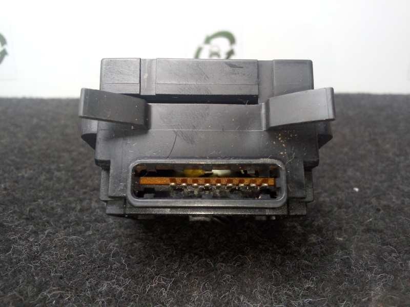 Recambio de mando limpia para mitsubishi montero (v60/v70) 2.5 td cat referencia OEM IAM 8612A002  