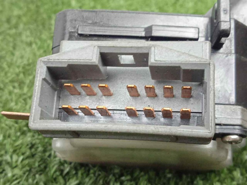 Recambio de mando limpia para hyundai tucson (jm) 2.0 crdi cat referencia OEM IAM 621W05200  