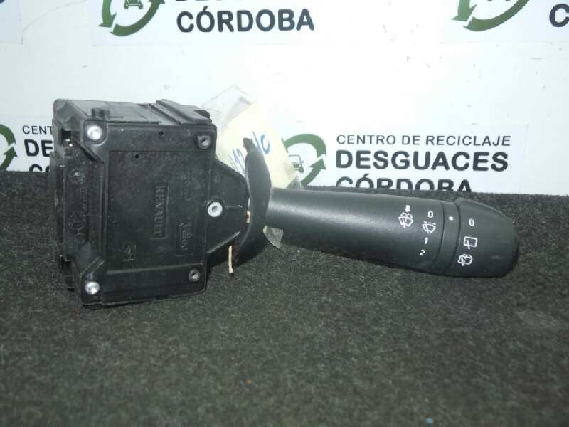 Recambio de mando limpia para dacia sandero stepway referencia OEM IAM 255679575R-E11811260 13.PINES 