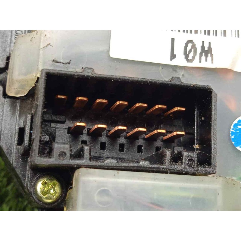 Recambio de mando limpia para hyundai i30 1.4 cat referencia OEM IAM 934202L010  