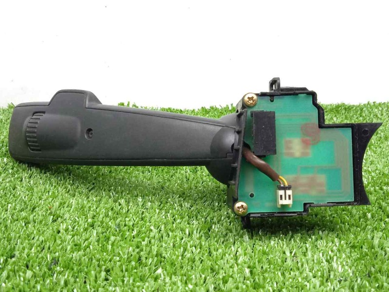 Recambio de mando limpia para volvo s40 berlina 2.0 diesel cat referencia OEM IAM   