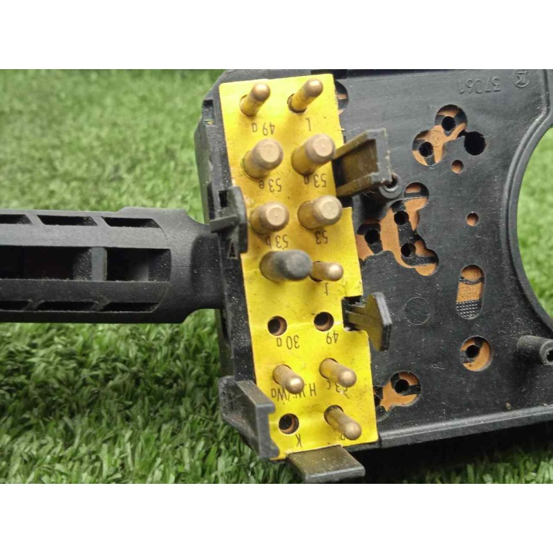 Recambio de mando limpia para audi 80 1.9 td referencia OEM IAM 4A9953503-01210102  