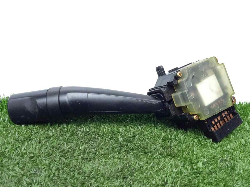 Recambio de mando limpia para ssangyong rexton 2.9 turbodiesel cat referencia OEM IAM   