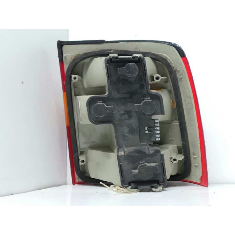 Recambio de piloto trasero izquierdo para opel vectra a referencia OEM IAM  VECTRA.A 2.SERIE - CON.MOLDURA