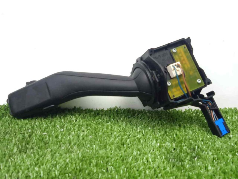 Recambio de mando limpia para skoda octavia berlina (1z3) 1.9 tdi referencia OEM IAM 1K0953519C  