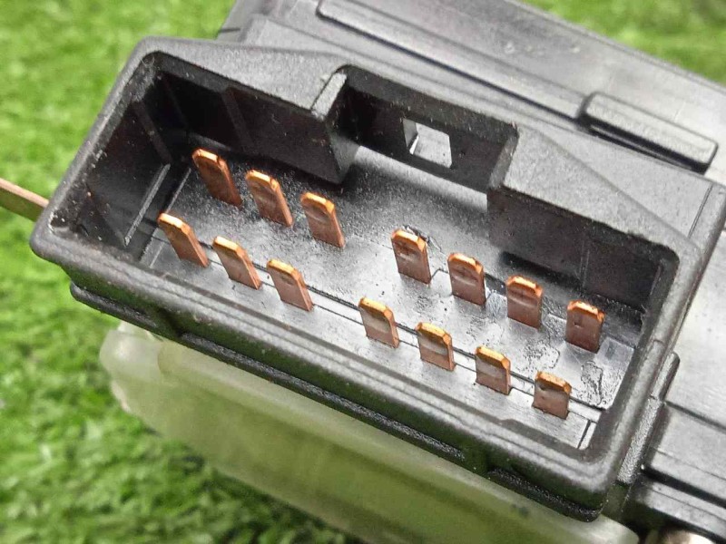 Recambio de mando limpia para hyundai santa fe (sm) 2.0 crdi cat referencia OEM IAM SINREFERENCIA  