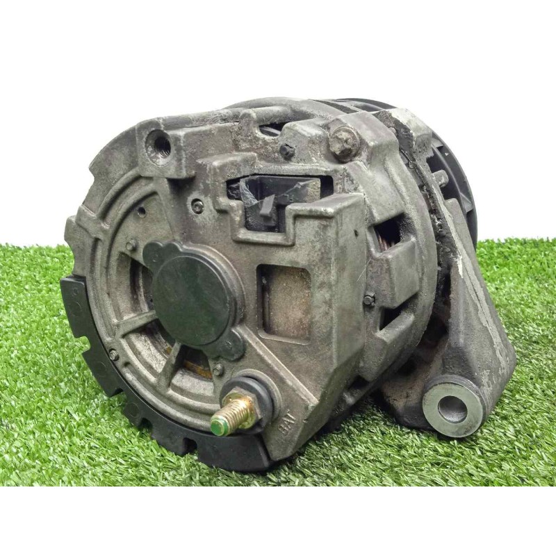 Recambio de alternador para ssangyong musso 2.9 turbodiesel cat referencia OEM IAM  75AH - 12V POLEA.FIJA - 6.CANALES