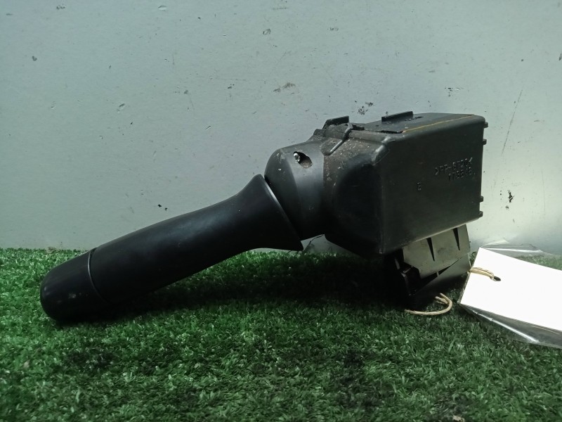 Recambio de mando limpia para peugeot 107 1.0 cat (384f) referencia OEM IAM 6239SA  