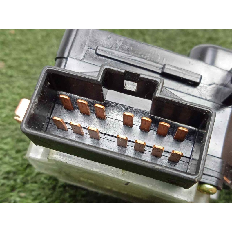 Recambio de mando limpia para ssangyong rodius 2.7 turbodiesel cat referencia OEM IAM SINREFERENCIA  