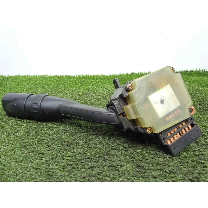Recambio de mando limpia para ssangyong rexton 2.7 turbodiesel cat referencia OEM IAM SINREFERENCIA  