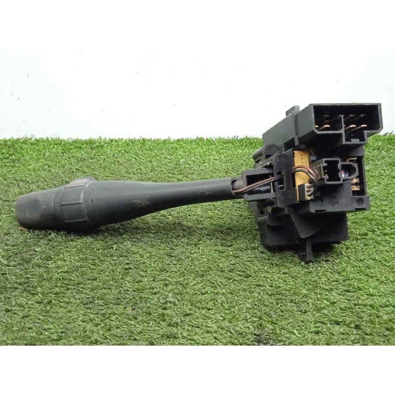 Recambio de mando limpia para nissan serena (c23m) 2.3 diesel referencia OEM IAM 36928D  