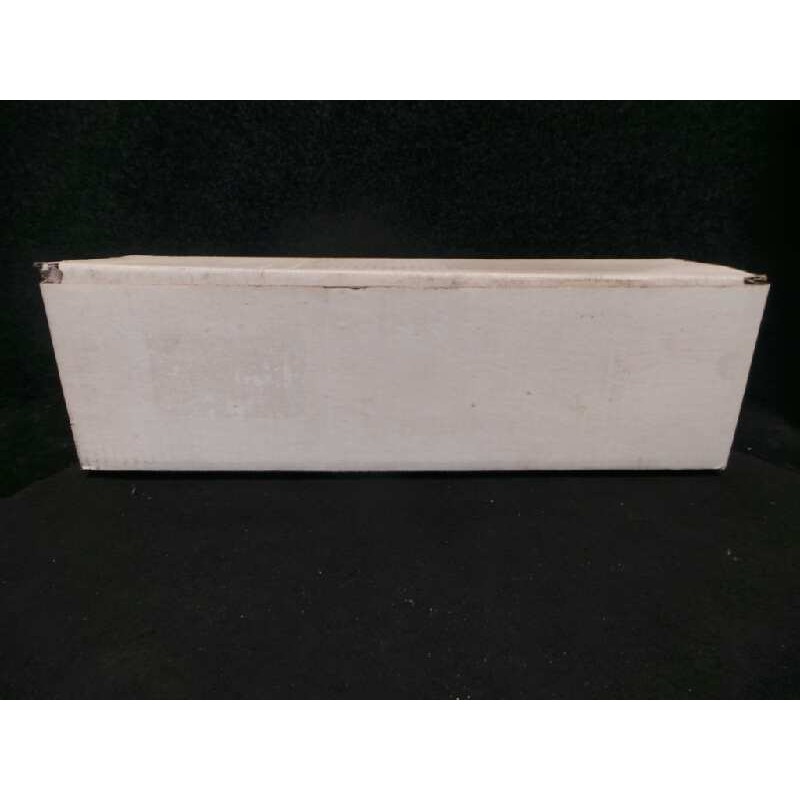 Recambio de piloto trasero derecho para seat fura referencia OEM IAM 04150001D NUEVO SOLO TULIPA