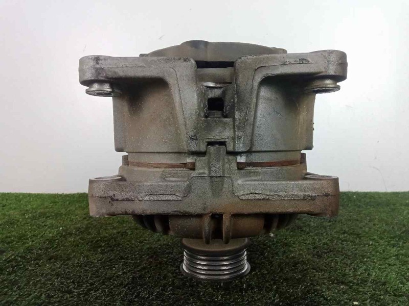 Recambio de alternador para opel zafira b 1.8 16v referencia OEM IAM 0124425020-55556067 100AH - BOSCH POLEA.FIJA - 5.CANALES