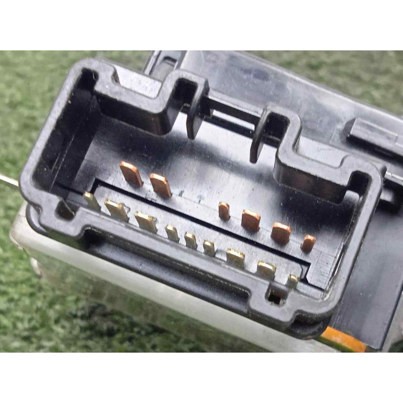 Recambio de mando limpia para suzuki grand vitara 3 puertas sq (gt) 2.0 turbodiesel cat referencia OEM IAM SINREFERENCIA  