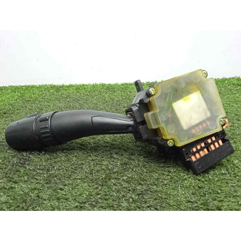 Recambio de mando limpia para kia sorento 2.5 crdi referencia OEM IAM 934203E010  