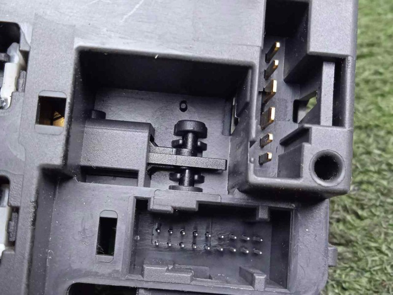 Recambio de mando limpia para renault modus 1.5 dci diesel cat referencia OEM IAM 0090272163-88103003147  