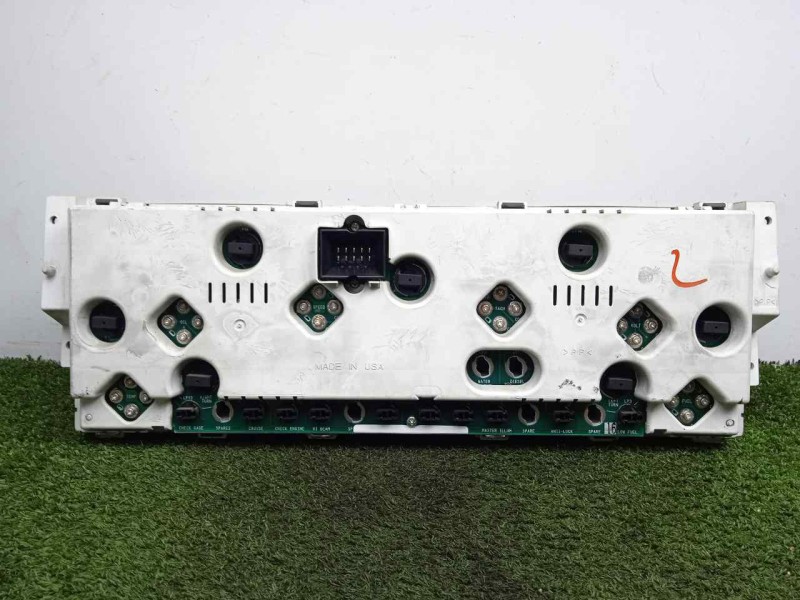Recambio de cuadro instrumentos para chrysler jeep gr.cherokee (zj)/(z) 4.0 cat referencia OEM IAM 56042791-CR0010016K0  
