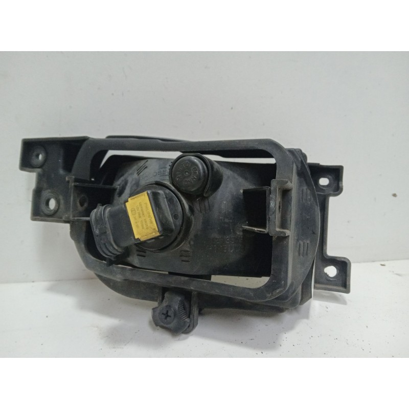 Recambio de faro antiniebla izquierdo para kia carnival 2.9 crdi cat referencia OEM IAM SINREFERENCIA  06-12