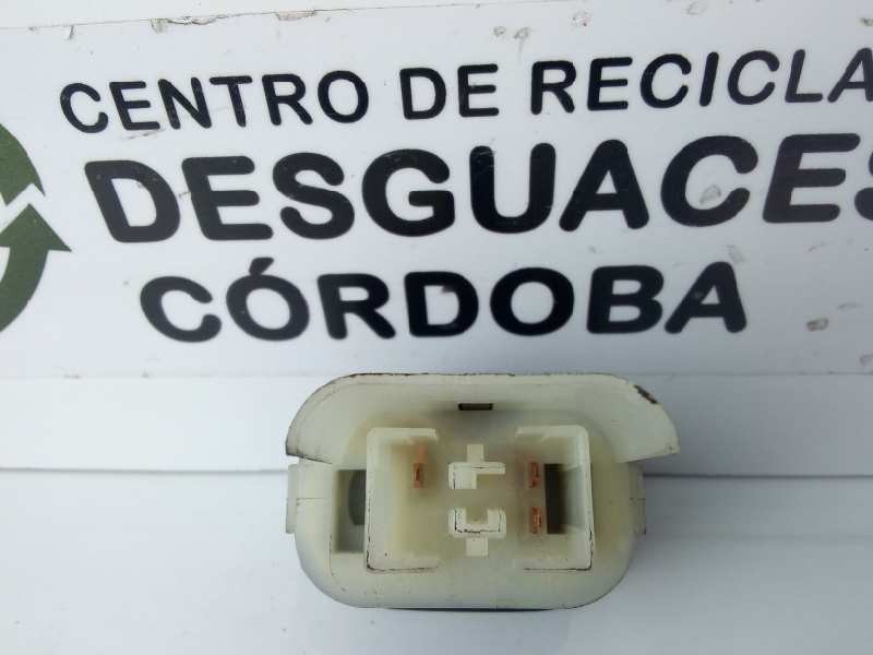 Recambio de interruptor para saab 9-5 berlina 1.9 tid cat referencia OEM IAM 4733440  