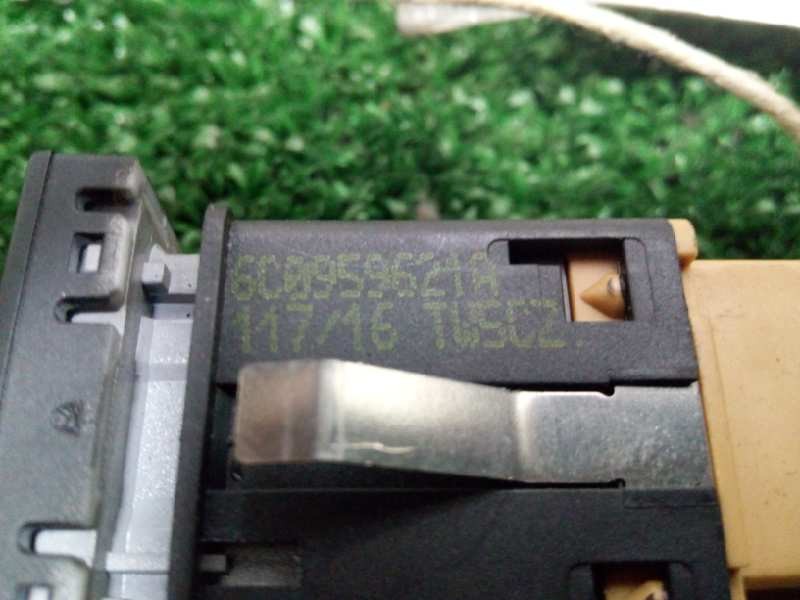 Recambio de interruptor para volkswagen polo (6c1) 1.2 tsi referencia OEM IAM 6C0959621A  