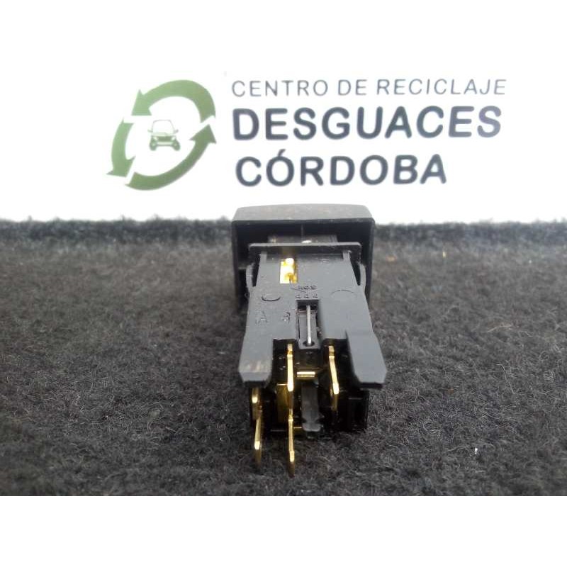 Recambio de interruptor para nissan atleon referencia OEM IAM 253709X101 LUZ.ANTINIEBLA 