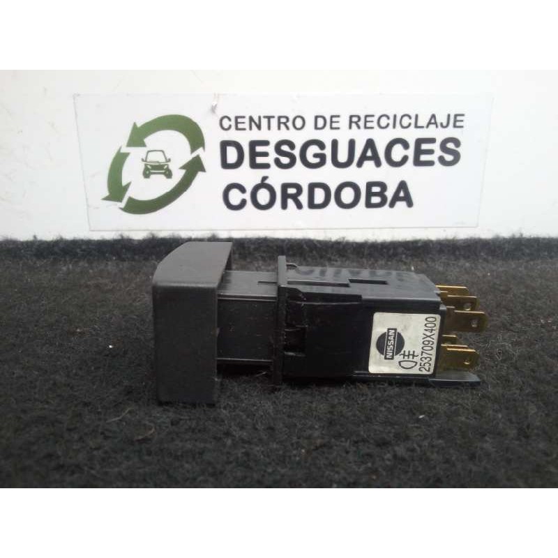 Recambio de interruptor para nissan atleon referencia OEM IAM 253709X400 LUZ.ANTINIEBLA 
