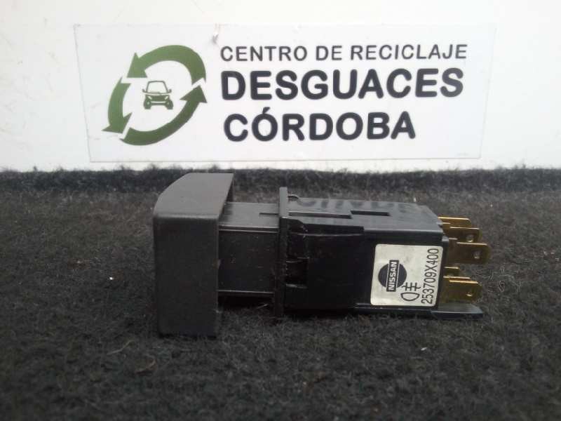 Recambio de interruptor para nissan atleon referencia OEM IAM 253709X400 LUZ.ANTINIEBLA 