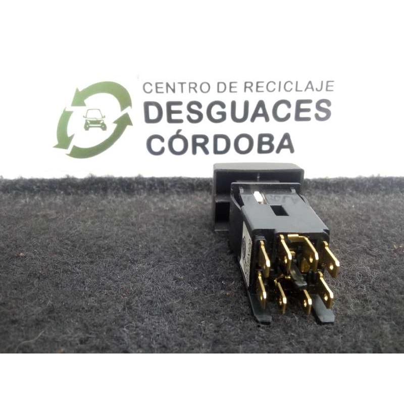 Recambio de interruptor para nissan atleon referencia OEM IAM 253709X400 LUZ.ANTINIEBLA 
