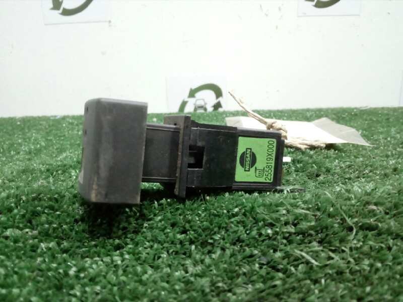 Recambio de interruptor para nissan atleon 165.75 (6.0 td) referencia OEM IAM 255819X000  