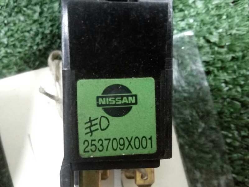 Recambio de interruptor para nissan atleon 165.75 (6.0 td) referencia OEM IAM   