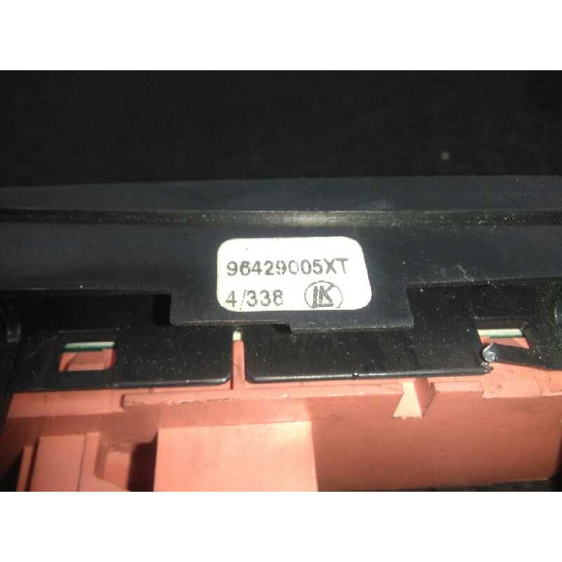 Recambio de interruptor para citroën c2 1.4 hdi referencia OEM IAM 96429005XT CONTRO.CRUCERO 