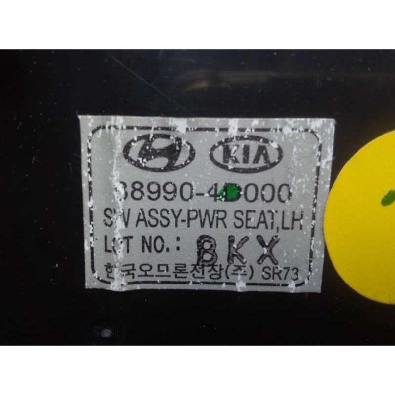 Recambio de interruptor para kia carnival 2.9 crdi cat referencia OEM IAM 889904D000  