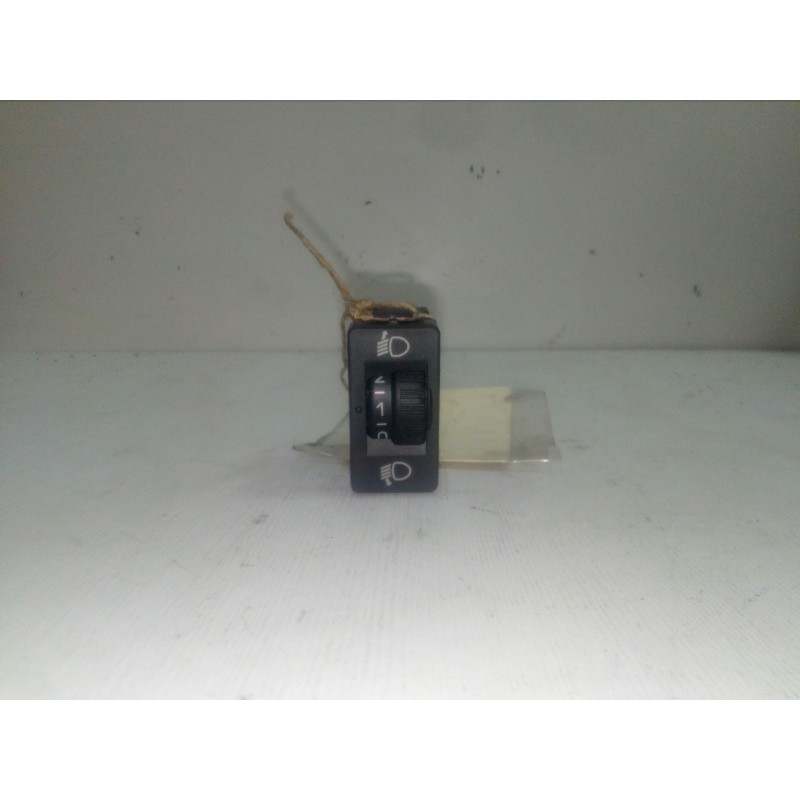 Recambio de interruptor para citroën c3 1.1 referencia OEM IAM 96661868XT  