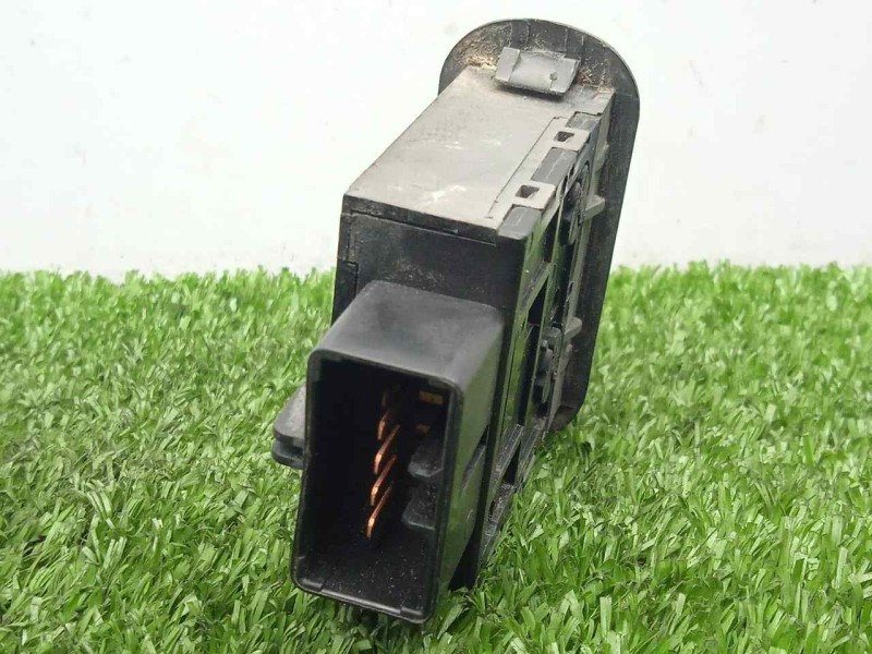 Recambio de interruptor para kia sorento 2.5 crdi cat referencia OEM IAM 965503E000  